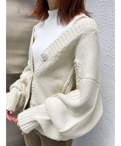 EMODA（エモダ）の「スイッチングチャンキーカーディガン（カーディガン/ボレロ・レディース・ブラック/グリーン/アイボリー・FREE）」の4枚目の写真