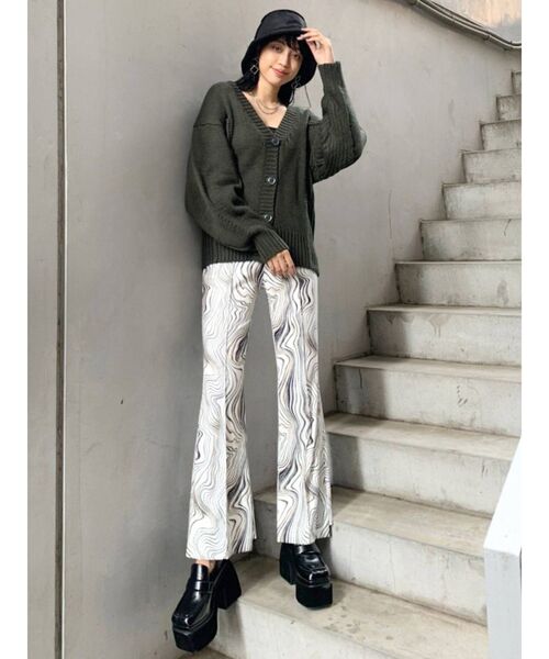 EMODA（エモダ）の「スイッチングチャンキーカーディガン（カーディガン/ボレロ・レディース・ブラック/グリーン/アイボリー・FREE）」の11枚目の写真