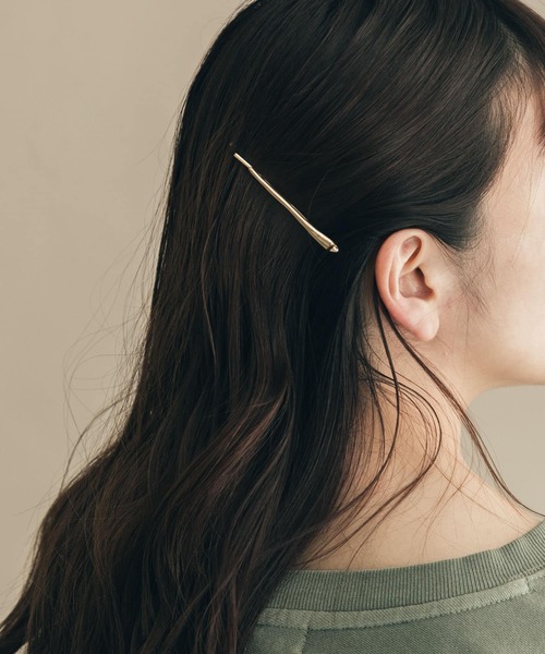 SMELLY（スメリー）の「ユガミメタルセットピン（ヘアピン・レディース・ゴールド・-）」の3枚目の写真