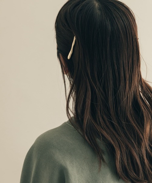 SMELLY（スメリー）の「ユガミメタルセットピン（ヘアピン・レディース・ゴールド・-）」の8枚目の写真