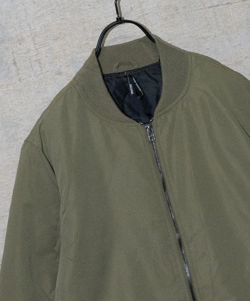 JOHN'S CLOSET(ジョンズクローゼット)の「【i】ポリピーチMA-1(MA-1・メンズ・カーキ/サックスブルー/グレイッシュベージュ/ミント/ブラック/ピンク・X-LARGE/LARGE/MEDIUM)」の13枚目の写真