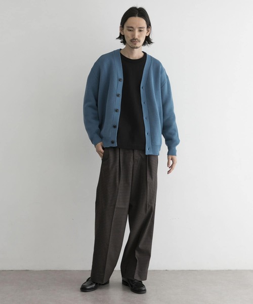 URBAN RESEARCH（アーバンリサーチ）の「ミラノリブカーディガン（カーディガン/ボレロ・メンズ・ブラック/ブルー/ダークブラウン/グレー/グリーン・MEDIUM/LARGE）」の11枚目の写真