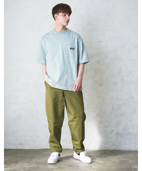 SILAS（サイラス）の「BASIC POCKET S/S TEE サイラスベーシックポケット半袖Tシャツ/ ロゴ　オーバーサイズ（Tシャツ/カットソー・メンズ・ホワイト/チャコールグレー/ライトブルー/ネイビー/ブラック・LARGE/MEDIUM）」の6枚目の写真