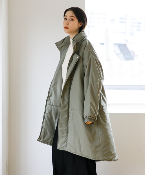 koe（コエ）の「中綿モンスターパーカー＊（ダウンジャケット/コート・レディース・カーキ/ブラック/オフホワイト・M/L）」の3枚目の写真