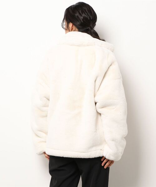 adidas Originals(アディダスオリジナルス)の「【adidas Originals】Fur Jacket(ブルゾン・レディース・ホワイト・SMALL/X-SMALL)」の4枚目の写真