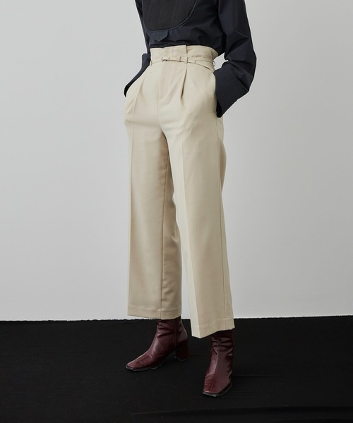 UNITED TOKYO(ユナイテッドトウキョウ)の「ワンタックセミワイドパンツ(スラックス・レディース・ブラック/ブラウン/アイボリー/ブルー・1/2/3)」の17枚目の写真