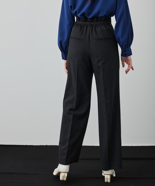 UNITED TOKYO(ユナイテッドトウキョウ)の「ワンタックセミワイドパンツ(スラックス・レディース・ブラック/ブラウン/アイボリー/ブルー・1/2/3)」の21枚目の写真