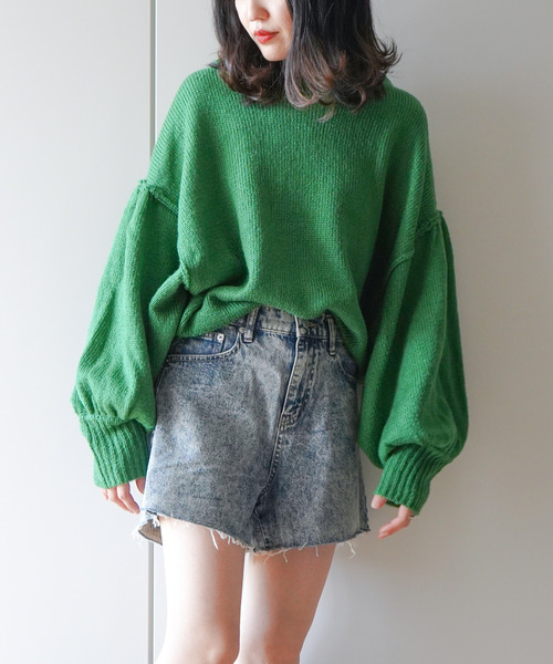 VENCEEXCHANGE（ヴァンスエクスチェンジ）の「【WEB限定】ボリュームドルマンスリーブクルーネックニット（ニット/セーター・レディース・レッド/オフホワイト/ブルー/グリーン・FREE）」の9枚目の写真