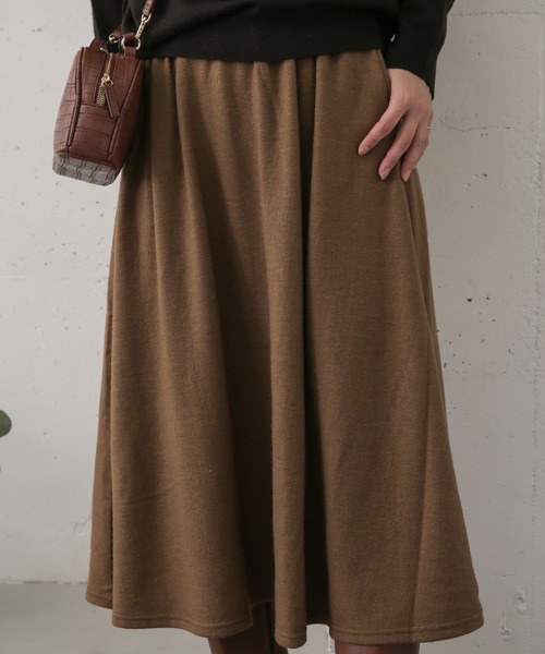 URBAN RESEARCH DOORS（アーバンリサーチドアーズ）の「ウール混カットソースカート（スカート・レディース・ベージュ/グレー/グリーン・ONE）」の4枚目の写真