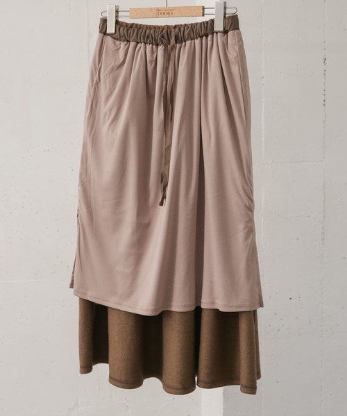 URBAN RESEARCH DOORS（アーバンリサーチドアーズ）の「ウール混カットソースカート（スカート・レディース・ベージュ/グレー/グリーン・ONE）」の22枚目の写真