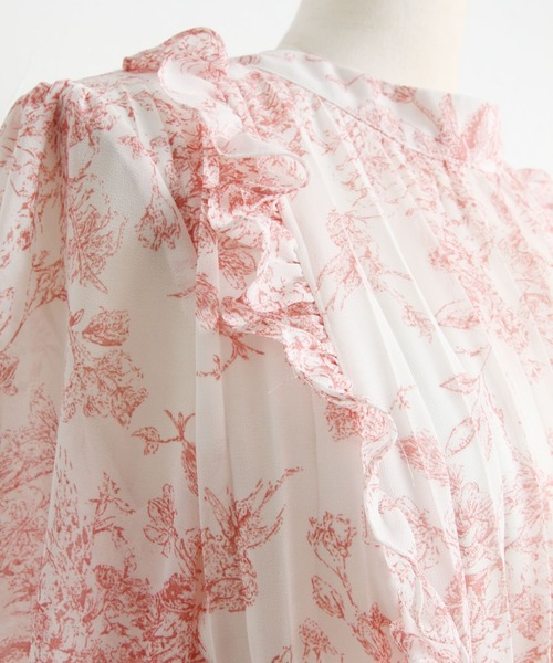 tocco closet（トッコ　クローゼット）の「【ZOZO限定】りぼん付きフリル装飾トワルドジュイプリントプリーツワンピース（ワンピース・レディース・ネイビー/レッド/ベージュ/ライトブルー・M）」の15枚目の写真