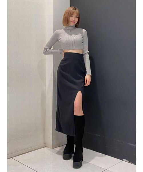 EMODA（エモダ）の「ハイネッククロップニット（ニット/セーター・レディース・ブラック/ブルー/グリーン/アイボリー/グレー・FREE）」の13枚目の写真