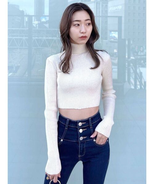 EMODA（エモダ）の「ハイネッククロップニット（ニット/セーター・レディース・ブラック/ブルー/グリーン/アイボリー/グレー・FREE）」の20枚目の写真