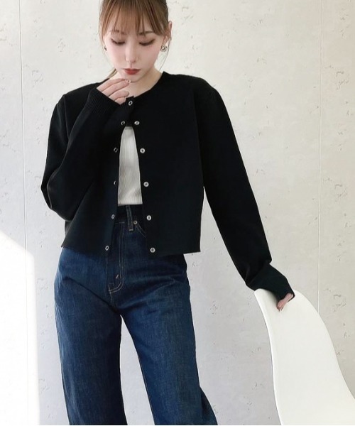 Per sist ence（パーシエンス）の「Per sist ence/パーシエンス　２WAYポリ12G総針 クロップドカーディガン（カーディガン/ボレロ・レディース・ブラック/イエロー/ブルー/グリーン/アイボリー/パープル・FREE）」の19枚目の写真