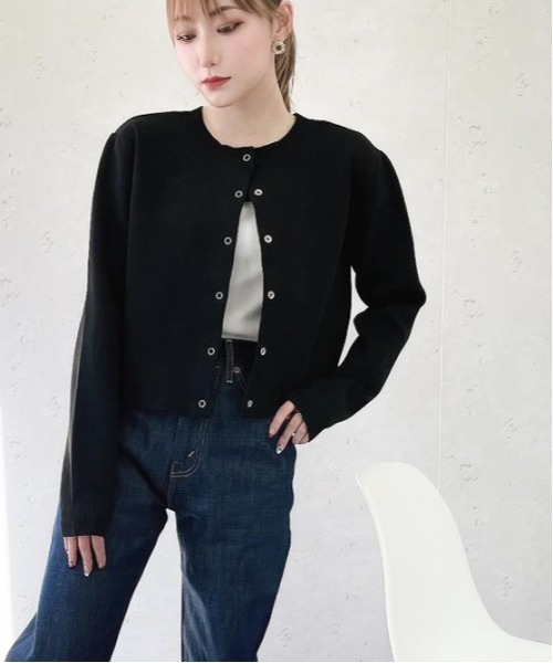 Per sist ence（パーシエンス）の「Per sist ence/パーシエンス　２WAYポリ12G総針 クロップドカーディガン（カーディガン/ボレロ・レディース・ブラック/イエロー/ブルー/グリーン/アイボリー/パープル・FREE）」の17枚目の写真