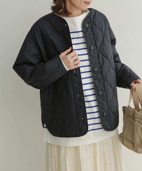 URBAN RESEARCH DOORS(アーバンリサーチドアーズ)の「コットンキルトジャケット(ダウンジャケット/コート・レディース・ライトベージュ/ネイビー/カーキ・1)」の3枚目の写真