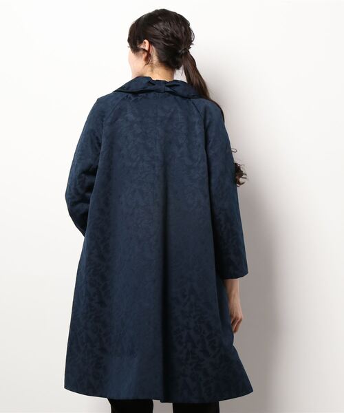 UNIVERVAL MUSE（ユニバーバル ミューズ）の「リシエルジャガード　その他アウター（その他アウター・レディース・ネイビー/ベージュ・2）」の5枚目の写真