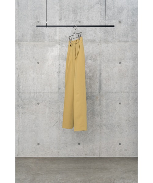 LA PEAU DE GEM（ラポドゥジェム）の「【LA PEAU DE GEM】コインポケットストレートスラックス（スラックス・レディース・ブラック/イエロー/カーキ・S/M）」の19枚目の写真