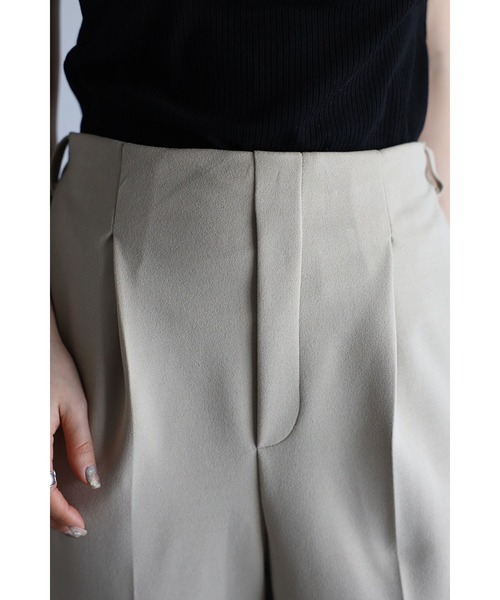 Bonjour Sagan(ボンジュールサガン)の「バックゴムセンタープレスパンツ(スラックス・レディース・ブラック/ベージュ/ブルー/グリーン・M/L)」の10枚目の写真