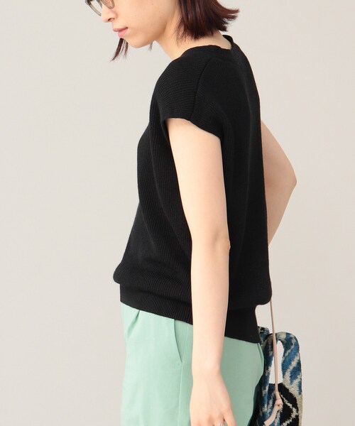 UNTITLED(アンタイトル)の「◆ラミー混 ノースリーブニット【洗える】(ベスト・レディース・黄緑系/ブラック/グレー系・02/48/04/00/44)」の16枚目の写真