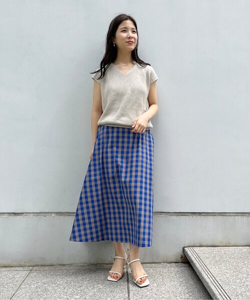 UNTITLED(アンタイトル)の「◆ラミー混 ノースリーブニット【洗える】(ベスト・レディース・黄緑系/ブラック/グレー系・02/48/04/00/44)」の21枚目の写真