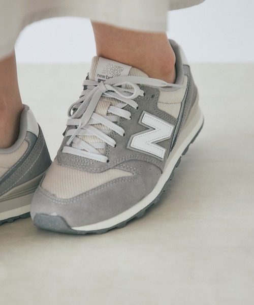 NEW BALANCE（ニューバランス）の「NEW BALANCE(ニューバランス)　WL996スニーカー（スニーカー・レディース・ライトグレー/グレー・23/24/23.5）」の13枚目の写真