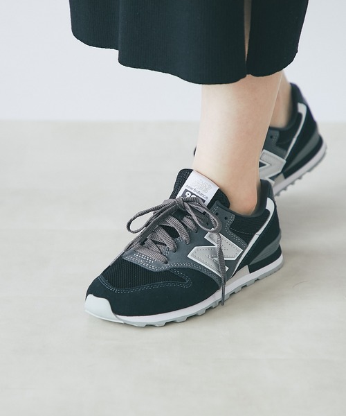 NEW BALANCE（ニューバランス）の「NEW BALANCE(ニューバランス)　WL996スニーカー（スニーカー・レディース・ライトグレー/グレー・23/24/23.5）」の18枚目の写真