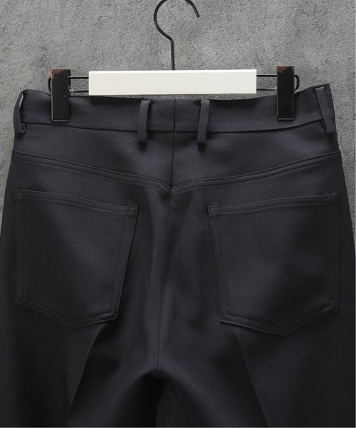 ALLEGE(アレッジ)の「【ALLEGE / アレッジ】SEMI FLEAR POLYESTER PANTS(その他パンツ・メンズ・ベージュ/ネイビー・2)」の7枚目の写真
