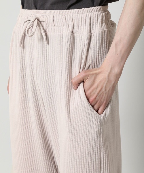 ALAND（エーランド）の「3.3Field Trip／PLEATED WIDE パンツ 2297895（スラックス・メンズ・ブラック/ベージュ/チャコール・FREE）」の15枚目の写真