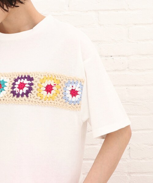 Cutie Blonde(キューティーブロンド)の「◆クロシェモチーフTシャツ(Tシャツ/カットソー・レディース・オレンジ/ブラック/オリーブ/オフホワイト・00)」の9枚目の写真
