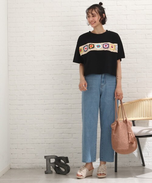 Cutie Blonde(キューティーブロンド)の「◆クロシェモチーフTシャツ(Tシャツ/カットソー・レディース・オレンジ/ブラック/オリーブ/オフホワイト・00)」の16枚目の写真