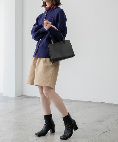 BONLECILL（ボンルシール）の「フェイクレザー スクエアトゥショートブーツ（ブーツ・レディース・アイボリー/ブラック/ブラウン・S/M/L）」の17枚目の写真