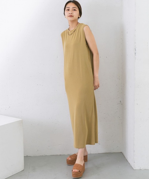 KBF（ケイビーエフ）の「ノースリーブカットワンピース（ワンピース・レディース・チャコールグレー/ブラウン/ブルー/マスタード・ONE）」の9枚目の写真
