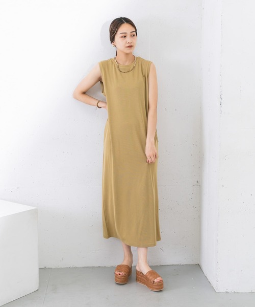 KBF（ケイビーエフ）の「ノースリーブカットワンピース（ワンピース・レディース・チャコールグレー/ブラウン/ブルー/マスタード・ONE）」の10枚目の写真