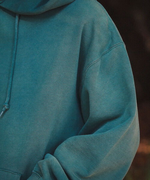 BEAMS（ビームス）の「BEAMS / フェード ルーズ パーカー（パーカー・メンズ・イエロー/パープル/グリーン・S/M/L/XL）」の9枚目の写真