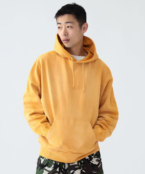 BEAMS（ビームス）の「BEAMS / フェード ルーズ パーカー（パーカー・メンズ・イエロー/パープル/グリーン・S/M/L/XL）」の19枚目の写真
