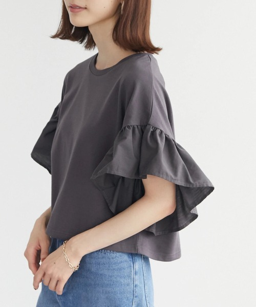 ELENCARE DUE（エレンカーレデュエ）の「・ELENCARE DUE フレアスリーブショートTシャツ（Tシャツ/カットソー・レディース・チャコールグレー/ブラック/レッド/オフホワイト・FREE）」の3枚目の写真