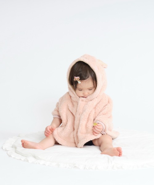 kids zoo(キッズズー)の「両面シープボアマント(ポンチョ・キッズ・ホワイト/ライトグレー/ベージュ/ピンク・S/M)」の11枚目の写真