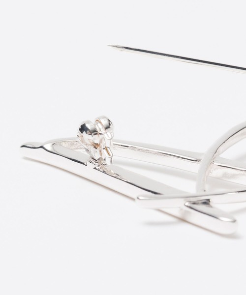 A part by（アパートバイ）の「イニシャルブローチ　163470（ブローチ/コサージュ・レディース・ホワイト/オフホワイト/ホワイト系その他2/ホワイト系その他3/ホワイト系その他4/ホワイト系その他5・FREE）」の17枚目の写真