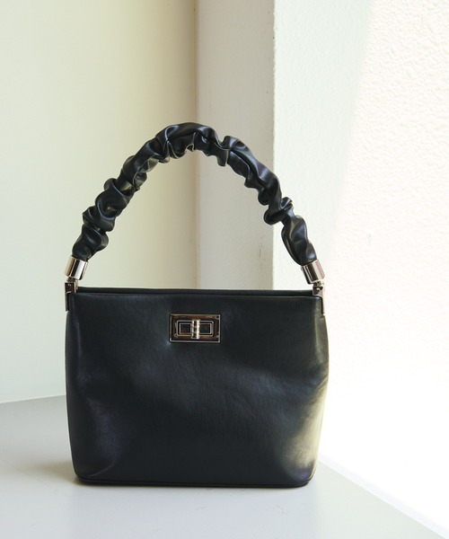 COLONY 2139（コロニートゥーワンスリーナイン）の「ギャザーハンドルオケージョン2wayバッグ（ハンドバッグ・レディース・ホワイト/ブラック・FREE）」の14枚目の写真