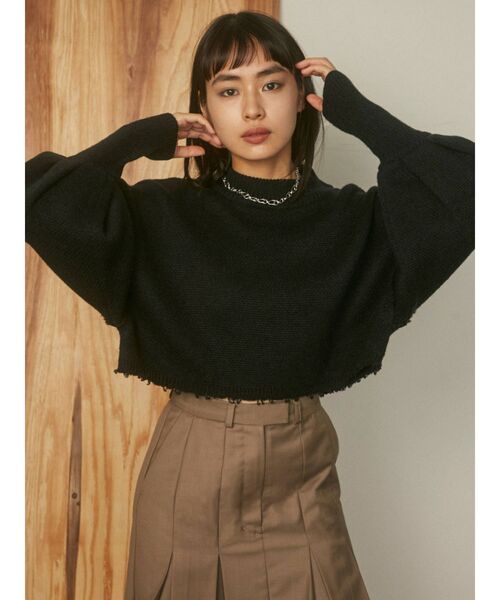 EMODA（エモダ）の「アップネックボリュームスリーブニット（ニット/セーター・レディース・ブラック/レッド/その他1/その他・FREE）」の13枚目の写真