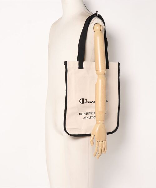 Champion（チャンピオン）の「チャンピオン　イメルダ　トートバッグ　63494（トートバッグ・レディース・オフホワイト/チャコールグレー/グレー系その他・FREE）」の4枚目の写真