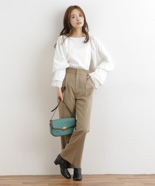 mysty woman（ミスティウーマン）の「【WEB限定】フレアスリーブレースレイヤードブラウス　299713（シャツ/ブラウス・レディース・ライトベージュ/オフホワイト/ライトグリーン/ブラック・FREE）」の6枚目の写真