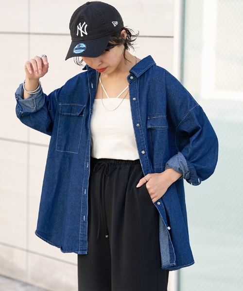 COLONY 2139（コロニートゥーワンスリーナイン）の「デニムシャツ（シャツ/ブラウス・レディース・ネイビー/ブルー・FREE）」の6枚目の写真
