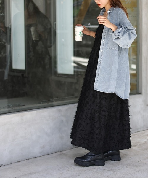 COLONY 2139（コロニートゥーワンスリーナイン）の「デニムシャツ（シャツ/ブラウス・レディース・ネイビー/ブルー・FREE）」の22枚目の写真