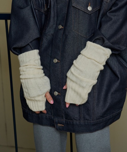 Auntie Rosa Holiday(アンティローザホリデー)の「ブークレリブアームウォーマー(アームカバー・レディース・ブルー/グレー/グリーン/アイボリー/ブラック・FREE)」の8枚目の写真