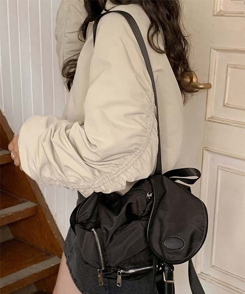 SONA(ソナ)の「SONA シャーリングウインドブレーカー(ブルゾン・レディース・カーキ/ベージュ・ONE SIZE)」の11枚目の写真