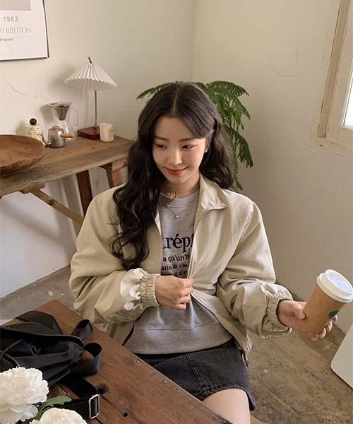 SONA(ソナ)の「SONA シャーリングウインドブレーカー(ブルゾン・レディース・カーキ/ベージュ・ONE SIZE)」の8枚目の写真