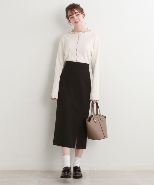 Cutie Blonde（キューティーブロンド）の「◆サス付きナロースカート（スカート・レディース・ブラック/サンドベージュ・01/02/03）」の4枚目の写真