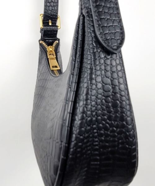 thank U more(サンキューモア)の「レザー ラウンドカット ショルダーバッグ(ショルダーバッグ・レディース・ブラック/ブラウン・FREE)」の20枚目の写真